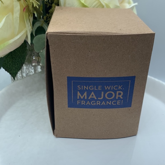 Bath & Body Works Vampire Blood Signature Single Wick Candle - Picture 5 of 5